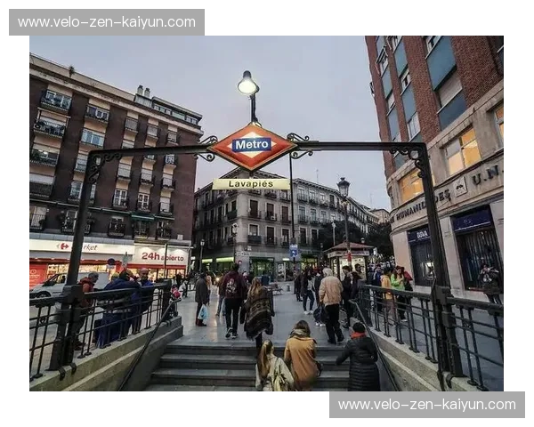 跨越经纬的灵魂博弈：当特拉维夫的烈日遇见里斯本的微风